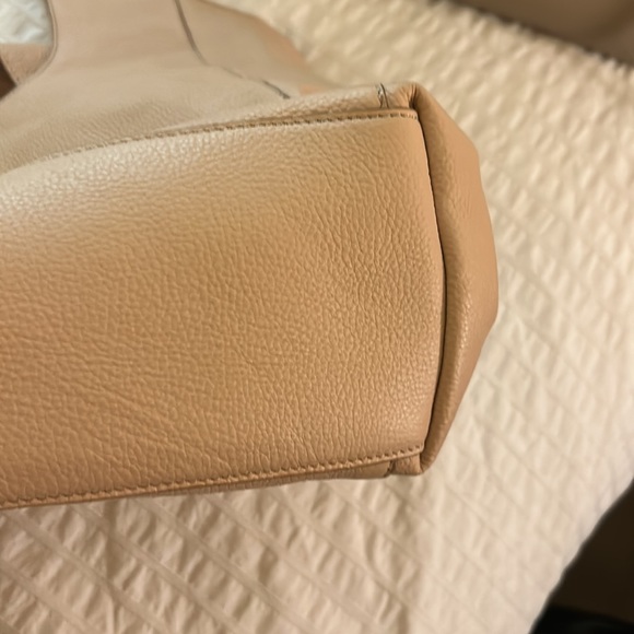 EUC Lucky brand blush leather bucket bag - Picture 3 of 6